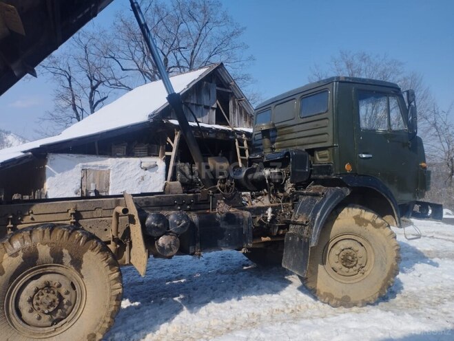 KamAz 43101 1991, 288,890 km - 11.0 l - Lerik
