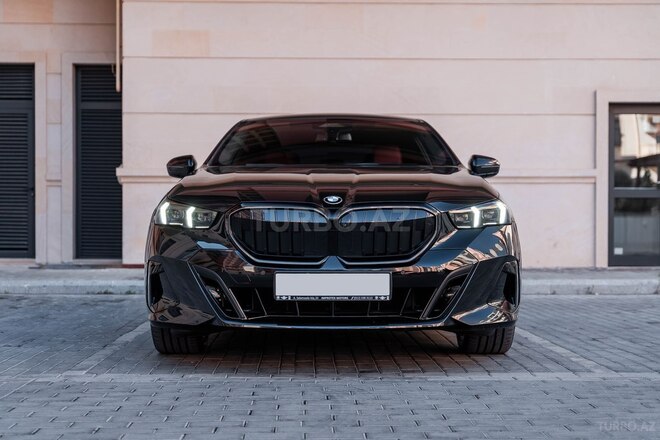 BMW 520 2023, 14,000 km - 2.0 l - Bakı