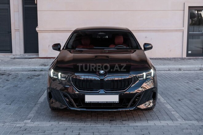 BMW 520 2023, 14,000 km - 2.0 l - Bakı