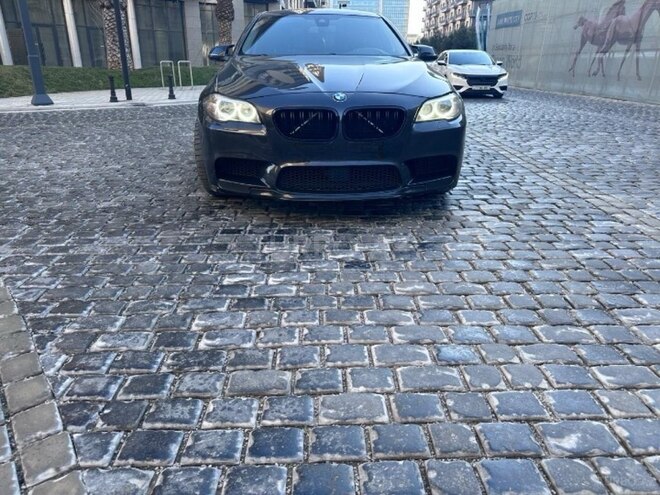 BMW 528 2016, 182,000 km - 2.0 л - Bakı