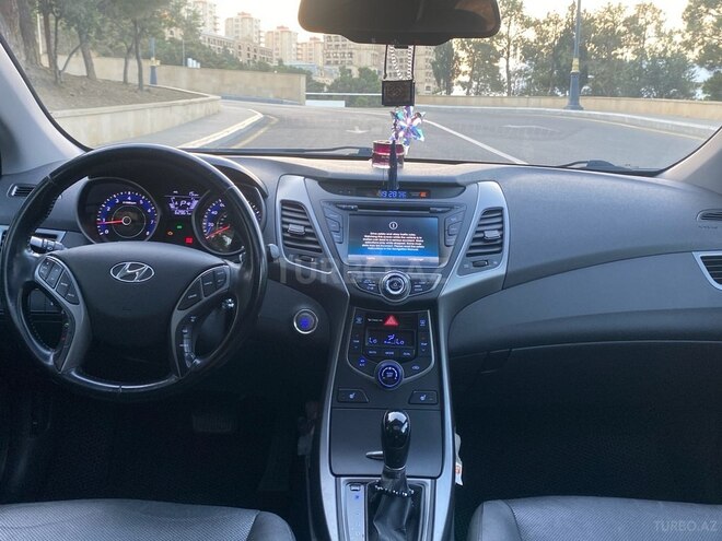 Hyundai Elantra 2014, 67,000 km - 1.8 л - Bakı