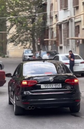 Volkswagen Jetta 2015, 193,121 km - 1.8 л - Bakı
