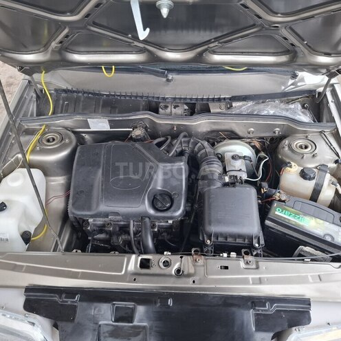 LADA (VAZ) 2115 2002, 363,000 km - 1.6 l - Qazax