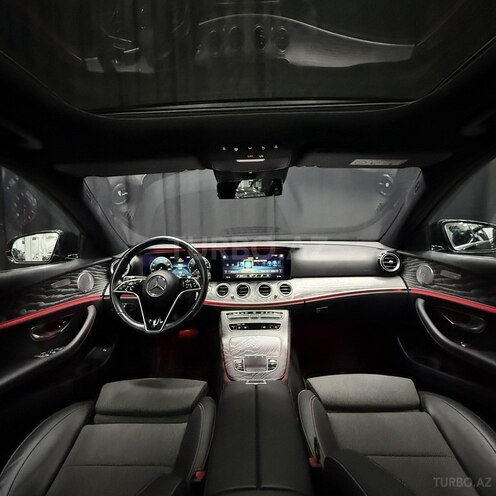 Mercedes E 300 de-7