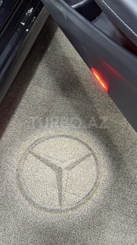 Mercedes E 300 de-14