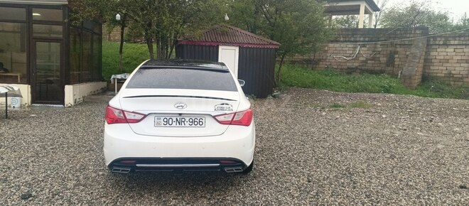 Hyundai Sonata 2011, 204,110 km - 2.4 l - Şamaxı