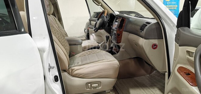 Toyota Land Cruiser-20