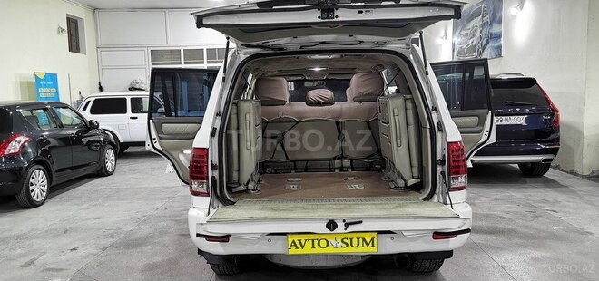 Toyota Land Cruiser-16