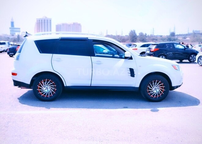 Mitsubishi Outlander 2008, 229,000 km - 2.4 l - Bakı