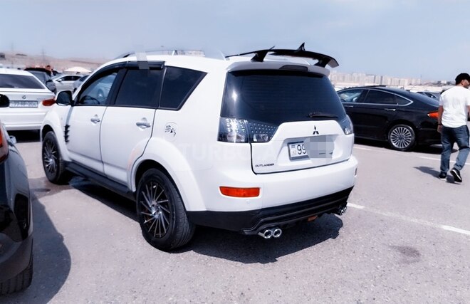 Mitsubishi Outlander 2008, 229,000 km - 2.4 l - Bakı
