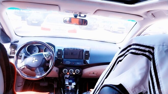 Mitsubishi Outlander 2008, 229,000 km - 2.4 l - Bakı