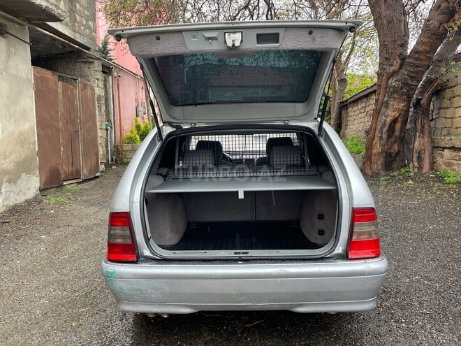 Mercedes C 240 1998, 574,321 km - 2.4 l - Bakı