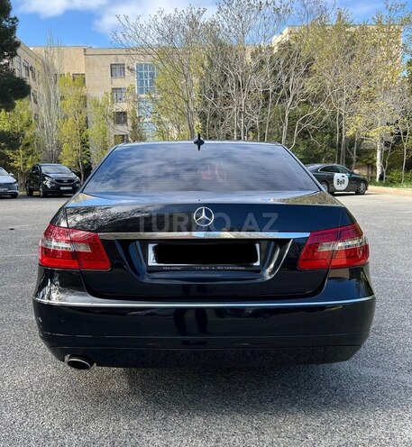 Mercedes E 200 2011, 245,000 km - 1.8 l - Bakı