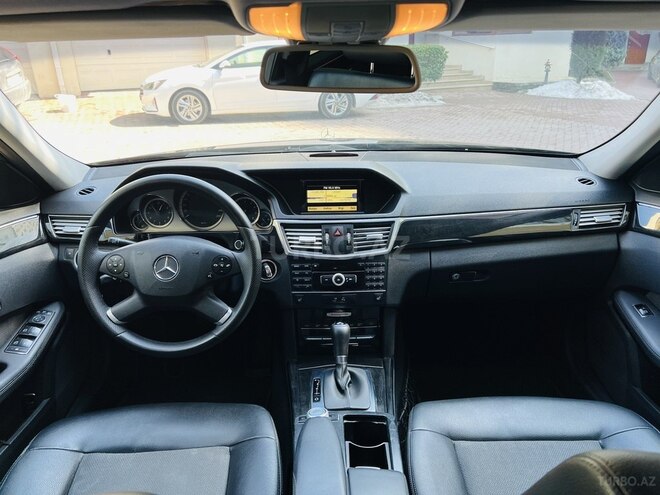 Mercedes E 200 2011, 245,000 km - 1.8 l - Bakı