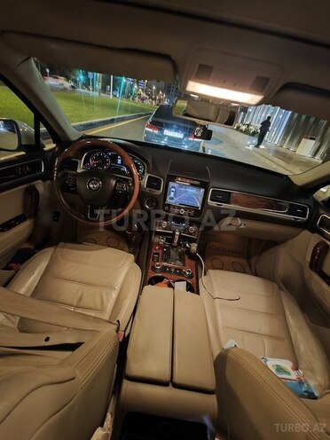 Volkswagen Touareg 2011, 273,000 km - 3.6 л - Bakı