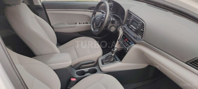 Hyundai Elantra 2016, 243,011 km - 2.0 л - Gəncə
