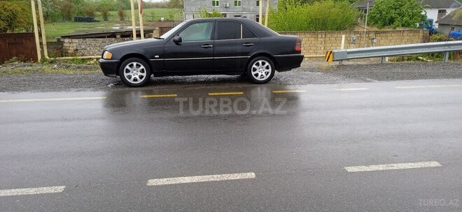 Mercedes C 230 1998, 400,000 km - 2.3 л - Ucar
