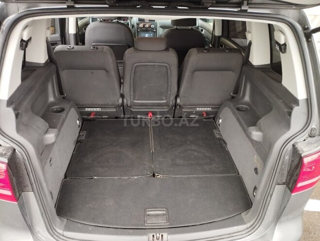 Volkswagen Touran 2011, 234,000 km - 1.6 l - Sumqayıt