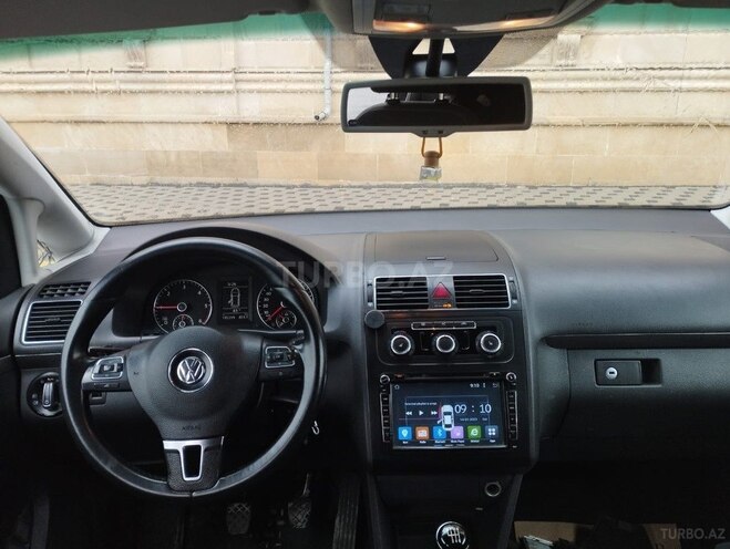 Volkswagen Touran 2011, 234,000 km - 1.6 l - Sumqayıt