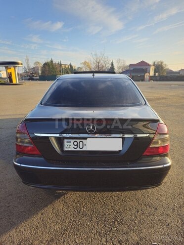 Mercedes E 280-2