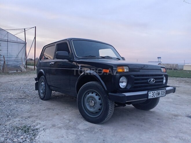 LADA (VAZ) Niva 2011, 250,000 km - 1.7 l - İmişli