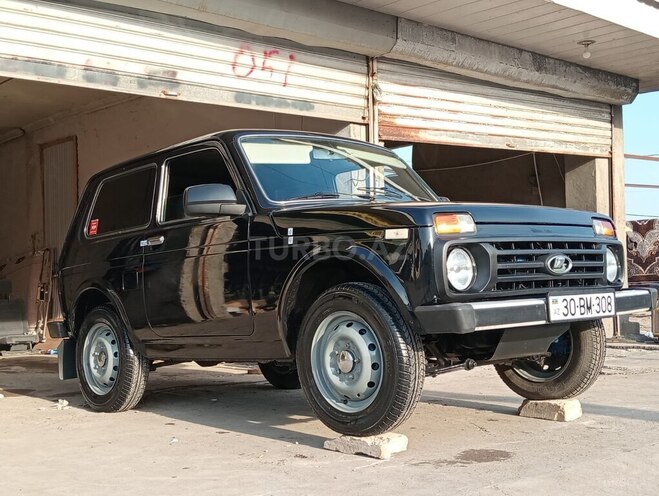 LADA (VAZ) Niva 2011, 250,000 km - 1.7 l - İmişli