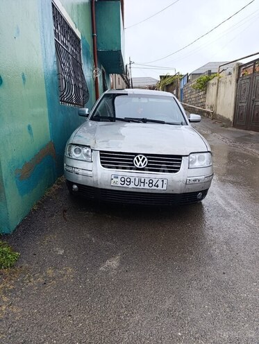 Volkswagen Passat 2002, 380,400 km - 1.8 л - Bakı