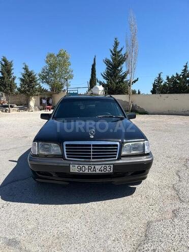 Mercedes C 200 2000, 370,000 km - 2.0 л - Bakı