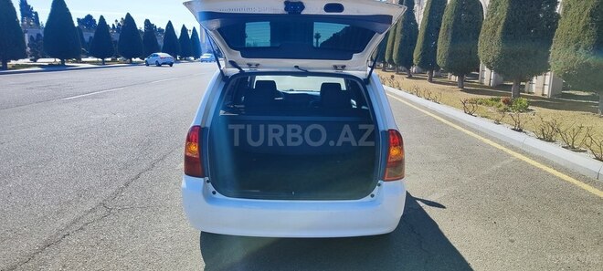 Toyota Corolla 2006, 241,000 km - 1.4 l - Gəncə