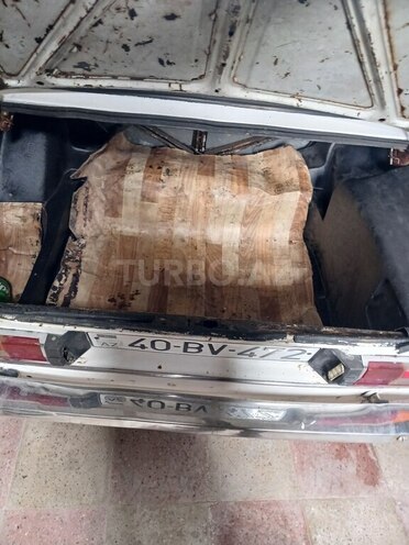 LADA (VAZ) 2106 1988, 98,000 km - 1.6 л - Bakı