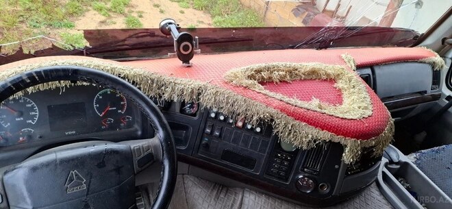 HOWO Sinotruk 2011, 250,000 km - 9.7 l - Gədəbəy