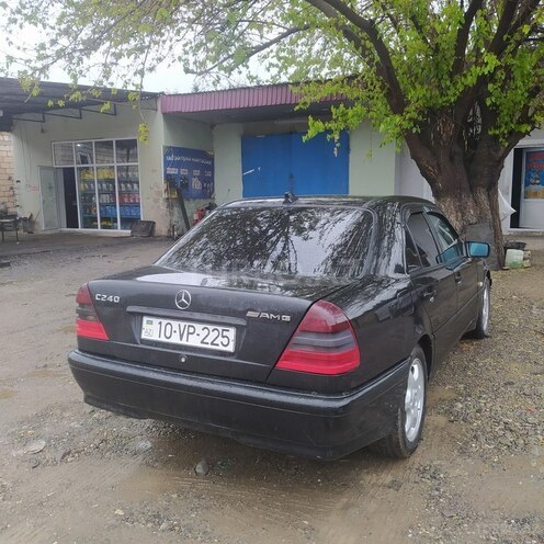Mercedes C 240 1998, 350,000 km - 2.4 l - Füzuli