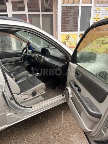 Nissan X-Trail 2002, 215,000 km - 2.0 л - Bakı