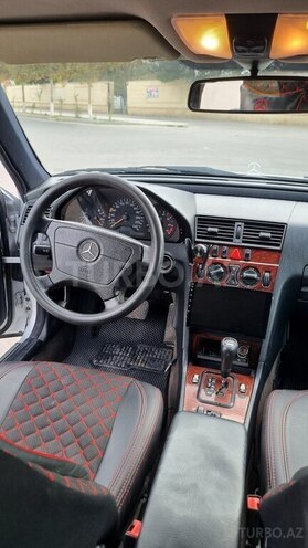 Mercedes C 200 2000, 264,191 km - 2.0 l - Bakı