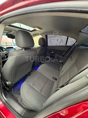 Chevrolet Cruze-14
