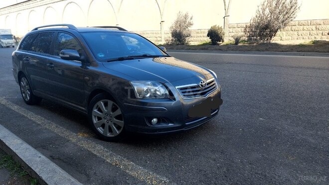 Toyota Avensis 2008, 290,000 km - 2.0 л - Bakı