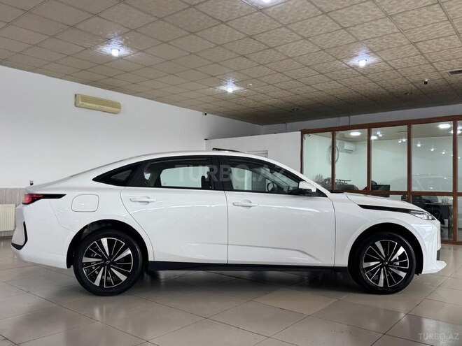 Changan Qiyuan A05 2025, 0 km - 1.5 л - Bakı
