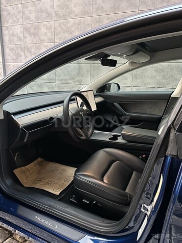 Tesla Model 3 2022, 43,200 km - 0.0 l - Bakı