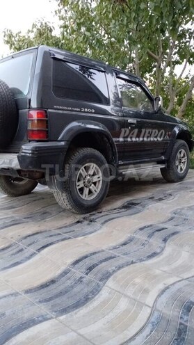 Mitsubishi Pajero 1994, 260,000 km - 2.8 л - Sumqayıt