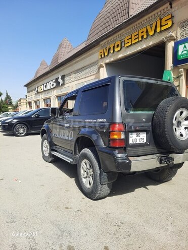 Mitsubishi Pajero 1994, 260,000 km - 2.8 л - Sumqayıt