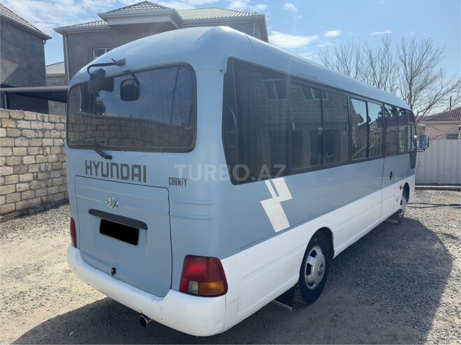 Hyundai County 2011, 620,000 km - 3.9 l - Sumqayıt