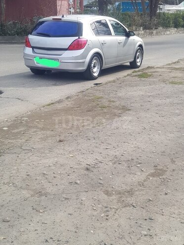 Opel Astra 2004, 251,000 km - 1.4 l - Mingəçevir