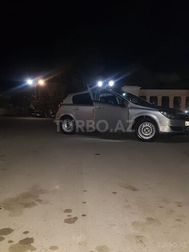 Opel Astra 2004, 251,000 km - 1.4 l - Mingəçevir