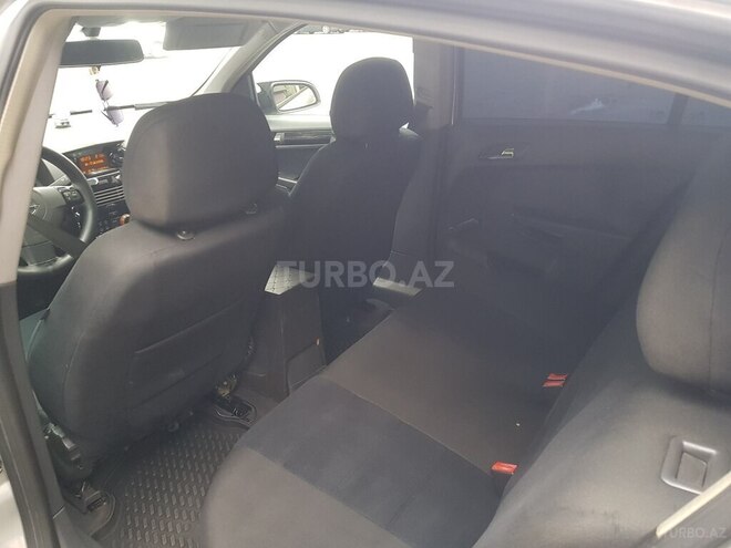 Opel Astra 2004, 251,000 km - 1.4 l - Mingəçevir