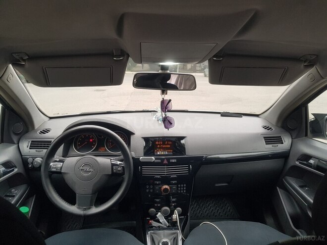 Opel Astra 2004, 251,000 km - 1.4 l - Mingəçevir