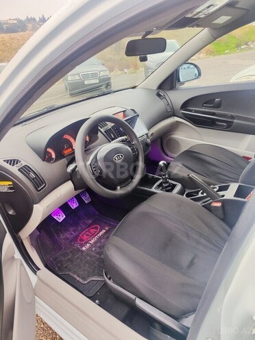 Kia Ceed 2007, 346,000 km - 1.6 l - Bakı