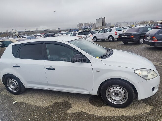 Kia Ceed 2007, 346,000 km - 1.6 l - Bakı