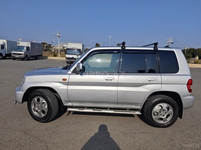 Mitsubishi Pajero io 2001, 368,000 km - 2.0 l - Bərdə