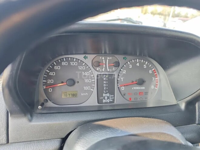 Mitsubishi Pajero io 2001, 368,000 km - 2.0 l - Bərdə