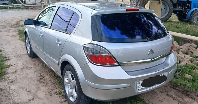 Opel Astra 2008, 245,000 km - 1.3 л - Bakı